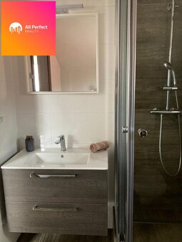 Na prenájom reprezentatívne priestory v centre Trnavy - 8