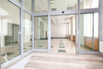 Krásna viacúčelová budova vo výbornom stave v centre, Šahy - 8