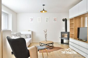 DO DOMČEKA | REZERVOVANÉ Originálne bývanie v rodinnom dome - 8