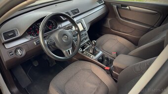 Passat B7 2.0TDi 103kw Highline - 8