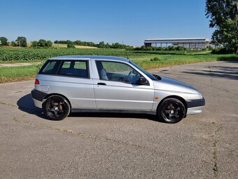 Alfa Romeo 145 - 8