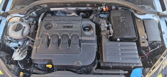 Skoda oktavia 1.6,sedan - 8