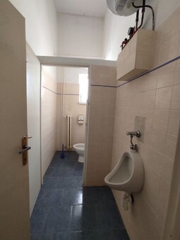 Kancelárske priestory v historickej budove centre Bratislavy - 8