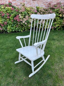 Hojdacie kreslá - 8