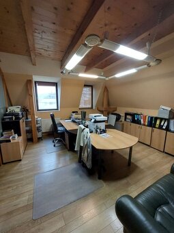 Exkluzívne na predaj administratívny objekt pri Europe SC – - 8