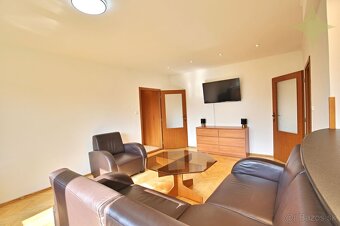 Na prenájom 2-izbový byt v Ružinove - 8