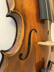 husle 4/4 model Stradivari (olejový lak) - 8