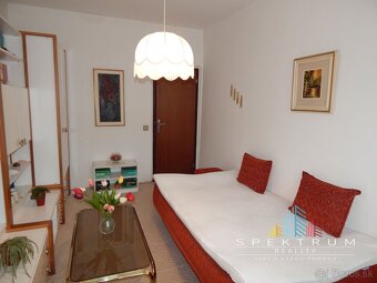 EXKLUZÍVNE-SPEKTRUM REALITY- Na Predaj 2-izbový byt, 50 m2 s - 8