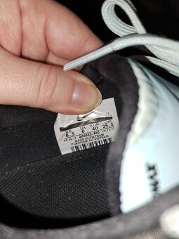 NIKE botasky v 40 a 40,5 - 8