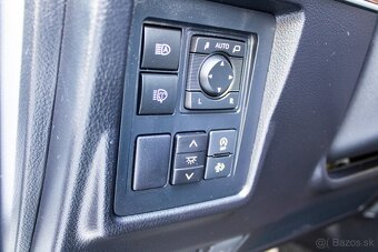 Toyota Land Cruiser 2.8 D-4D 204 Comfort A/T 4x4 - 8