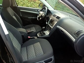 ŠKODA OCTAVIA COMBI II 2.0 TDI CR NAVI TOP 2013 - 8
