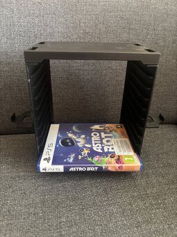Predám PlayStation 5 Slim (s mechanikou) + ovládač + hra - 8