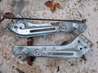 Rozpredam peugeot 807 2.0hdi Prevodovka 150eur Predné sve - 8