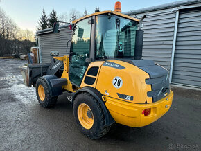 VOLVO L25 2015R 5300MG 139900PLN - 8