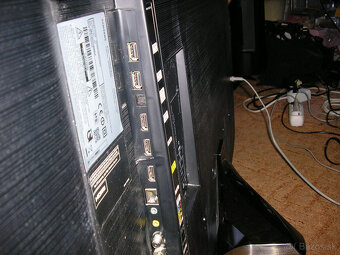 Predam LED televizor - 8