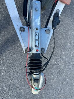 Autoprepravnik Juzjade 2700 kg - 8