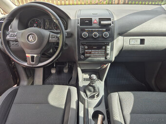 Volkswagen Touran 1.6 TDI Comfortline - 8