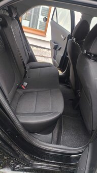KIA Rio Hatchback 60kw Manuál - 8