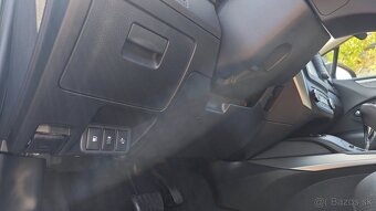 Toyota Avensis 2.0i Valvematic CVT - 8