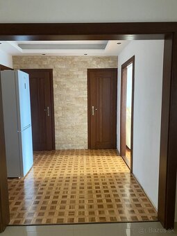 Ponúkam na predaj 3 izb. byt na sídlisku Kvetná v Trenčíne - 8