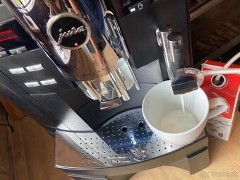 profesionálny automaticky kavovar JURA XS9 Pro Aroma + - 8