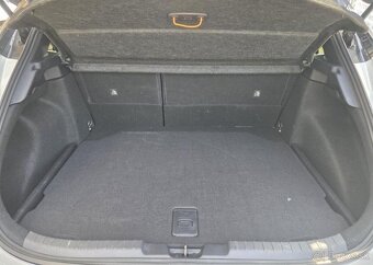 Toyota Corolla 2.0-HYBRID-PANORAMA-GR SPORT - 8