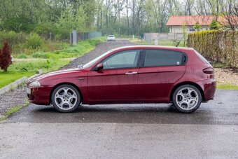Alfa Romeo 147 1.6 T.S. Progression - 8