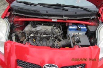 Yaris 1,8 T-sport Lux + 3D - 8
