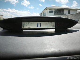 Citroen C4 1.4 benzín - 8