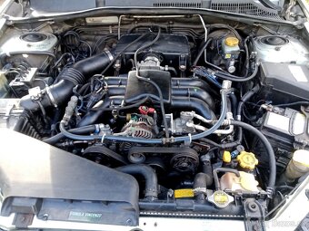 Subaru Outback 3.0 LPG 4x4 - 8