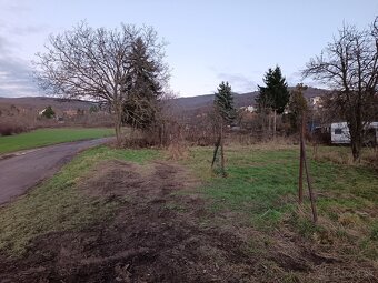 Predaj pozemok 9 árov Nitra Zobor - 8