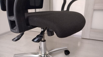 kvalitna kancelarska stolicka - 8