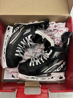 CCM TACKS AS- 580 VEĽKOSŤ 38 SUPER STAV - 8