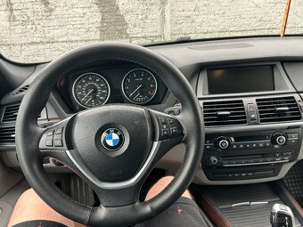 BMW X5 e70 4.8i - 8