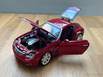 Chrysler Crossfire 1:18 Bburago - 8