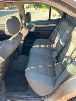 Opel Omega 2.6 V6 - 8