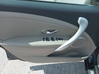 Renault Fluence - 8