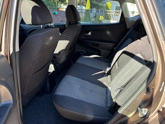 KIA Venga 1.6 CVVT LX - 8