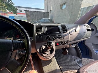 Transporter 2,5 96KW Caravelle Long - 8