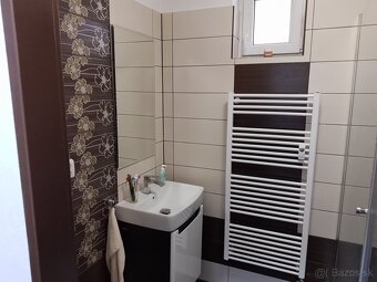 Prenájom izby v byte, historické centrum Košice - 8