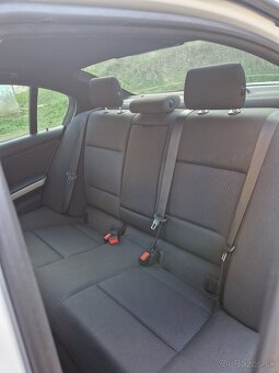 BMW E90 318i M-packet - 8