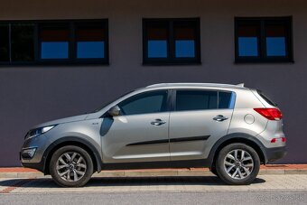 Kia Sportage 2.0 CRDi 4WD Silver - 8