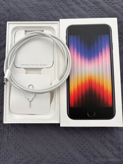 iPhone SE 2022 64GB - 8