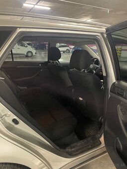 Toyota Avensis 190 000km - 8