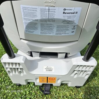 PETITE&MARS Autosedačka Reversal II Isofix Grey (0-18 kg) - 8