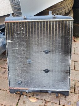 Rozpredam nahradne diely na Skodu Fabia 1,4 mpi - 8