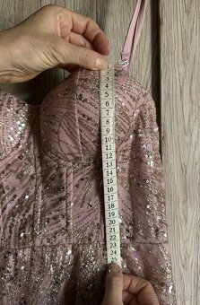 Saty na stužkovú, spoločenské ṣ̌aty - 8