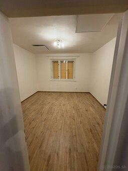 Prenájom domu v obci Tvrdošovce - 8