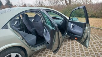 Predám prípadne vymením Nissan Primera 1.9 DCI 88 kw - 8
