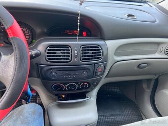 Renalt scenic 1.6 16v rok. 2003 - 8